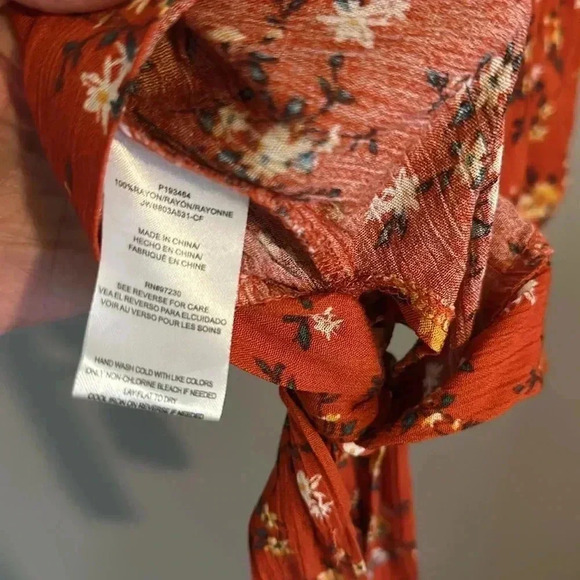 Crave Fame Women’s ' Floral-Print Tank Top - Picture 5 of 7